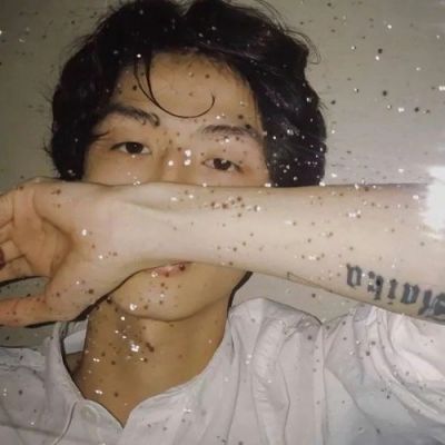 气质情头一男一女各一张(精选12张)