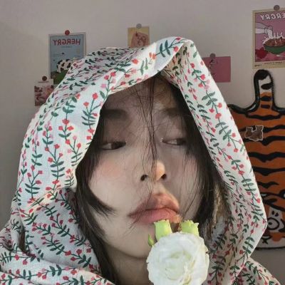 QQ头像搞笑女(精选10张)