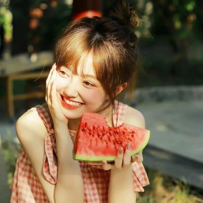 QQ头像搞笑女(精选10张)