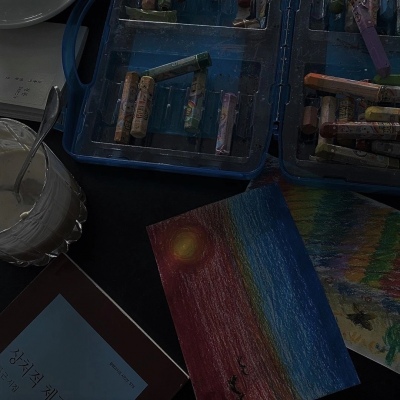 极简微信头像男(精选9张)