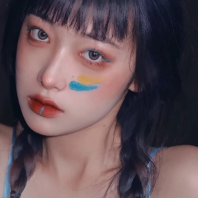 永久吸引人的微信头像女(精选14张)