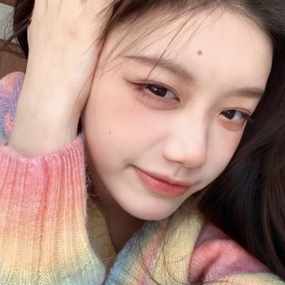 值得一辈子不换的头像真人女(精选14张)