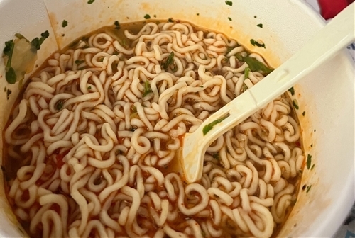 吃泡面的调皮句子(精选59句)