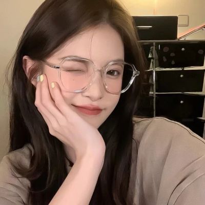 2023最火女生头像侧颜(精选10张)