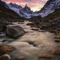 紫气东来图片微信头像(精选12张)