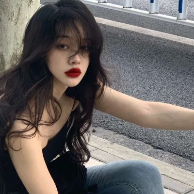 个性头像2023最新版高冷女(精选14张)