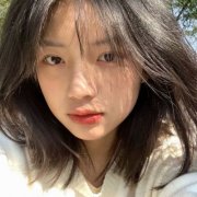 头像图片2023最火爆真人女(精选12张)