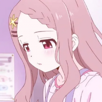 女生头像简单气质动漫(精选12张)