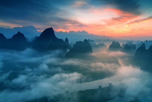 关于彩云的唯美句子简短(56句)