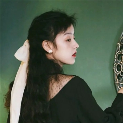 超有氛围感的女生头像复古港风