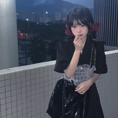 超有氛围感的女生头像复古港风