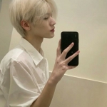 温柔干净且惊艳的头像男(精选12张)