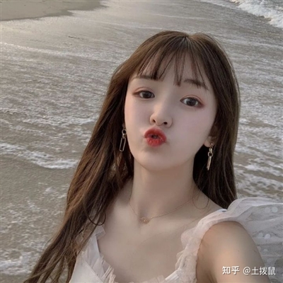 高级感精致女生头像(精选12张)