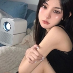 简约高端的小众头像女(精选12张)