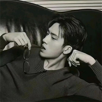 2023成熟且有深度的头像男