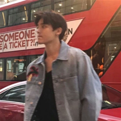 男人正能量有魅力的头像(精选12张)