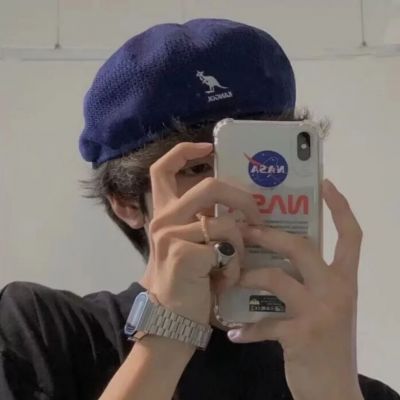 2023流行头像最新款图片男生