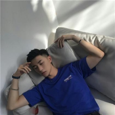 好的头像男生中年人(精选14张)