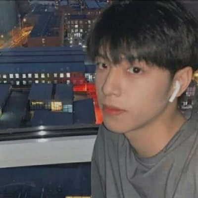 好的头像男生中年人(精选14张)