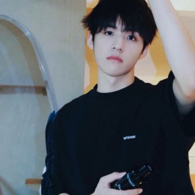 适合大学男生的头像(精选15张)