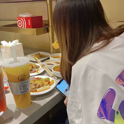 抖音爆款情侣头像真人(精选12张)