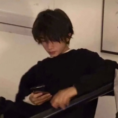 一眼就吸引人的抖音头像男(精选12张)