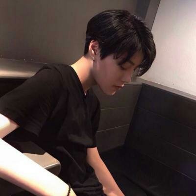 最有男人味的头像图片(精选16张)