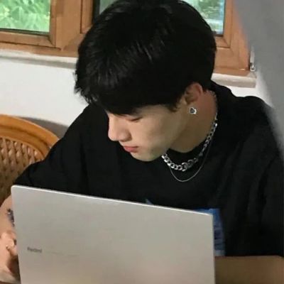 最有男人味的头像图片(精选16张)