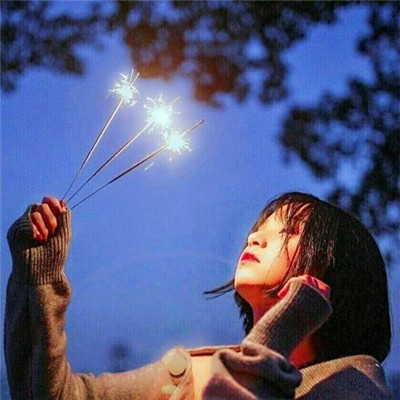 简单干净好看微信头像(精选42张)