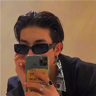 2023年最火爆的男生头像(53张)