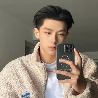 2023年最火爆的男生头像(53张)