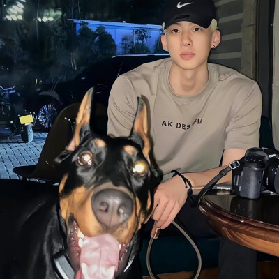 2023年最火爆的男生头像(53张)