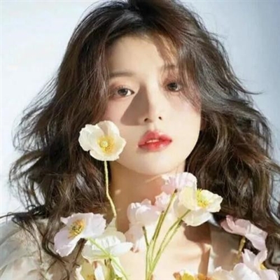 最流行的微信头像2023(32张)