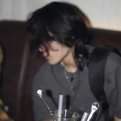 2023最潮最火微信头像男(53张)