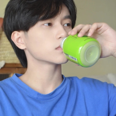 2023最潮最火微信头像男(53张)