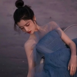 2023微信头像图片新款女(24张)