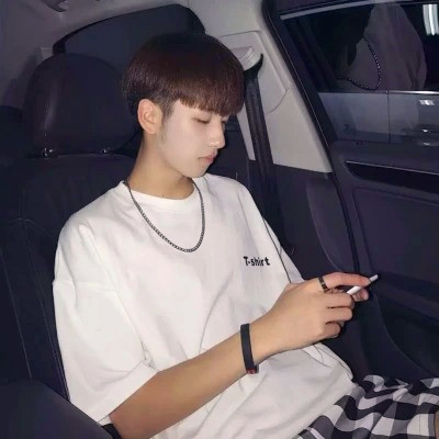 男生真人头像图片2023最火爆(精选42张)