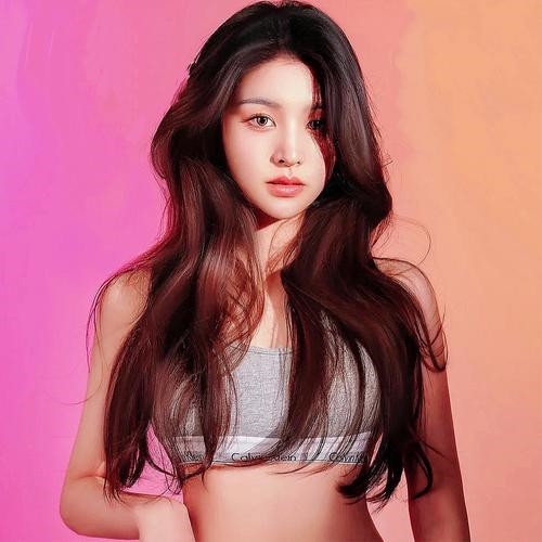 微信头像图片女2023最火爆(精选48张)