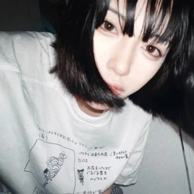 微信头像图片女2023最火爆(精选48张)