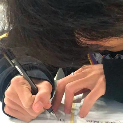 2023男士最火好看头像(精选43张)