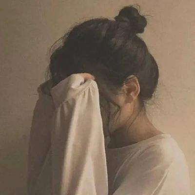 好看又伤感的女生头像(36张)