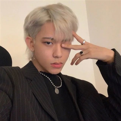 特别稀少超好看的头像男(35张)