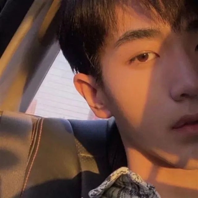 特别稀少超好看的头像男(35张)