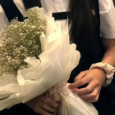 很罕见又很好看头像真人女(精选16张)