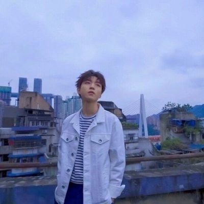 让人觉得很干净的头像男(精选17张)