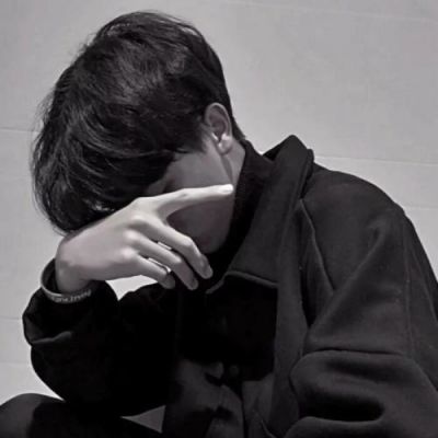 让人觉得很干净的头像男(精选17张)