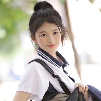 2023最火微信头像真人女(精选28张)