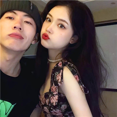 头像2023最火情侣好看(精选62张)