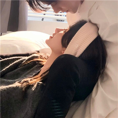 头像2023最火情侣好看(精选62张)