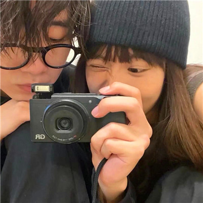 头像2023最火情侣好看(精选62张)